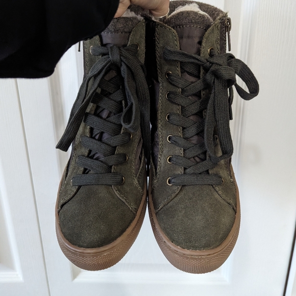 Ladies Winter Boots - Picture 3 of 5